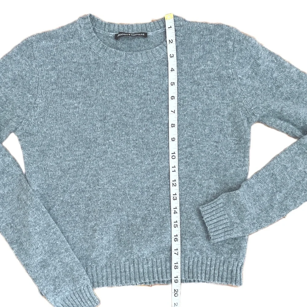 BRANDY MELVILLE Gray Gracie Pullover Sweater - Excellent Pre-Owned Condi…